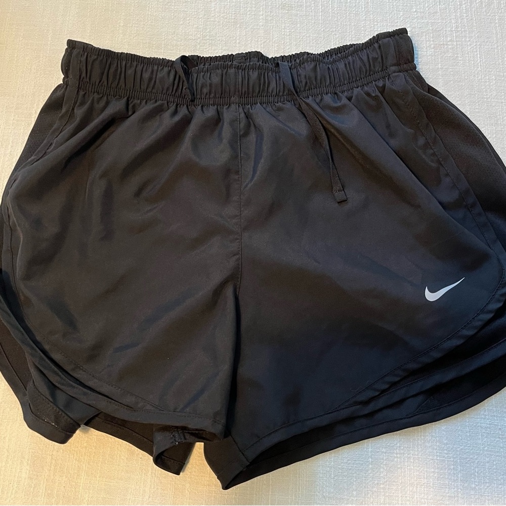 Nike dri-fit shorts, black (size S)